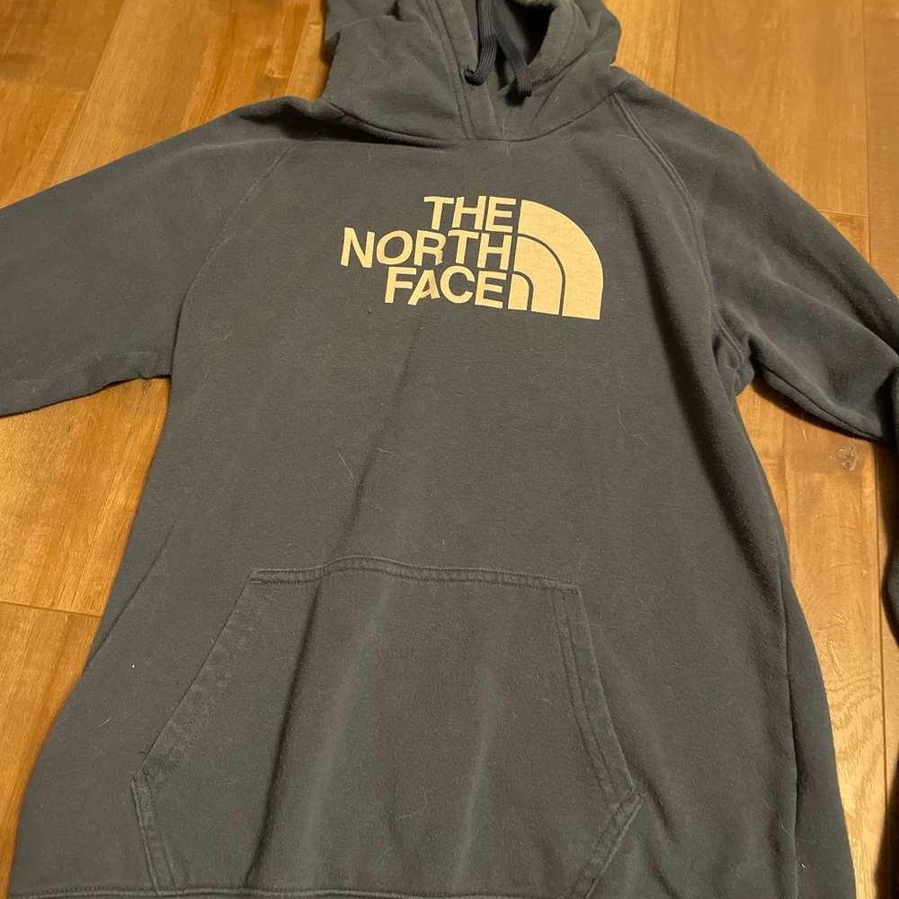 3/$25 The North Face Hoodie